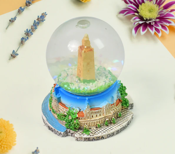 SNOW GLOBES SOUVENIRS